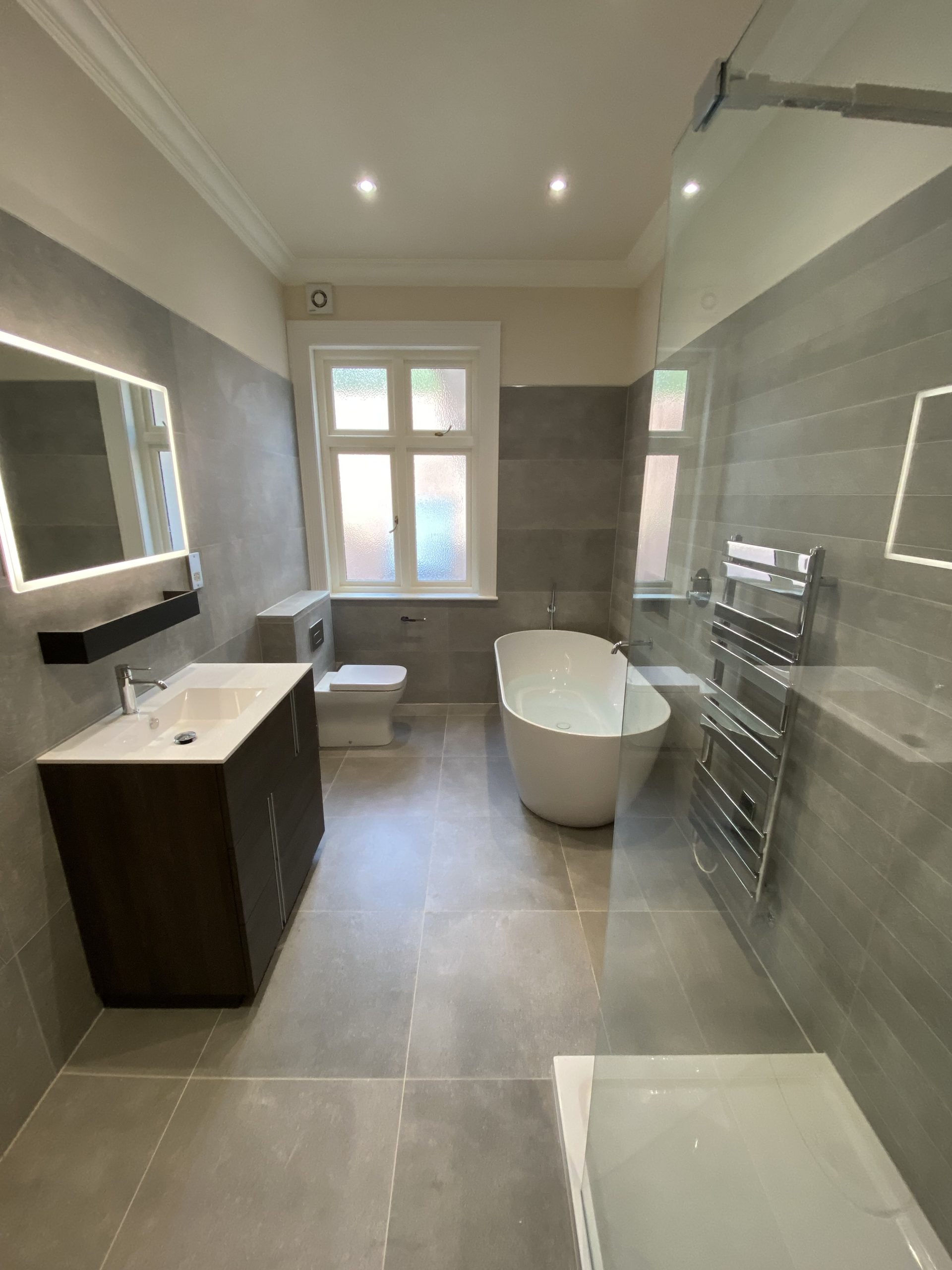 Professional bathroom plumbing installation